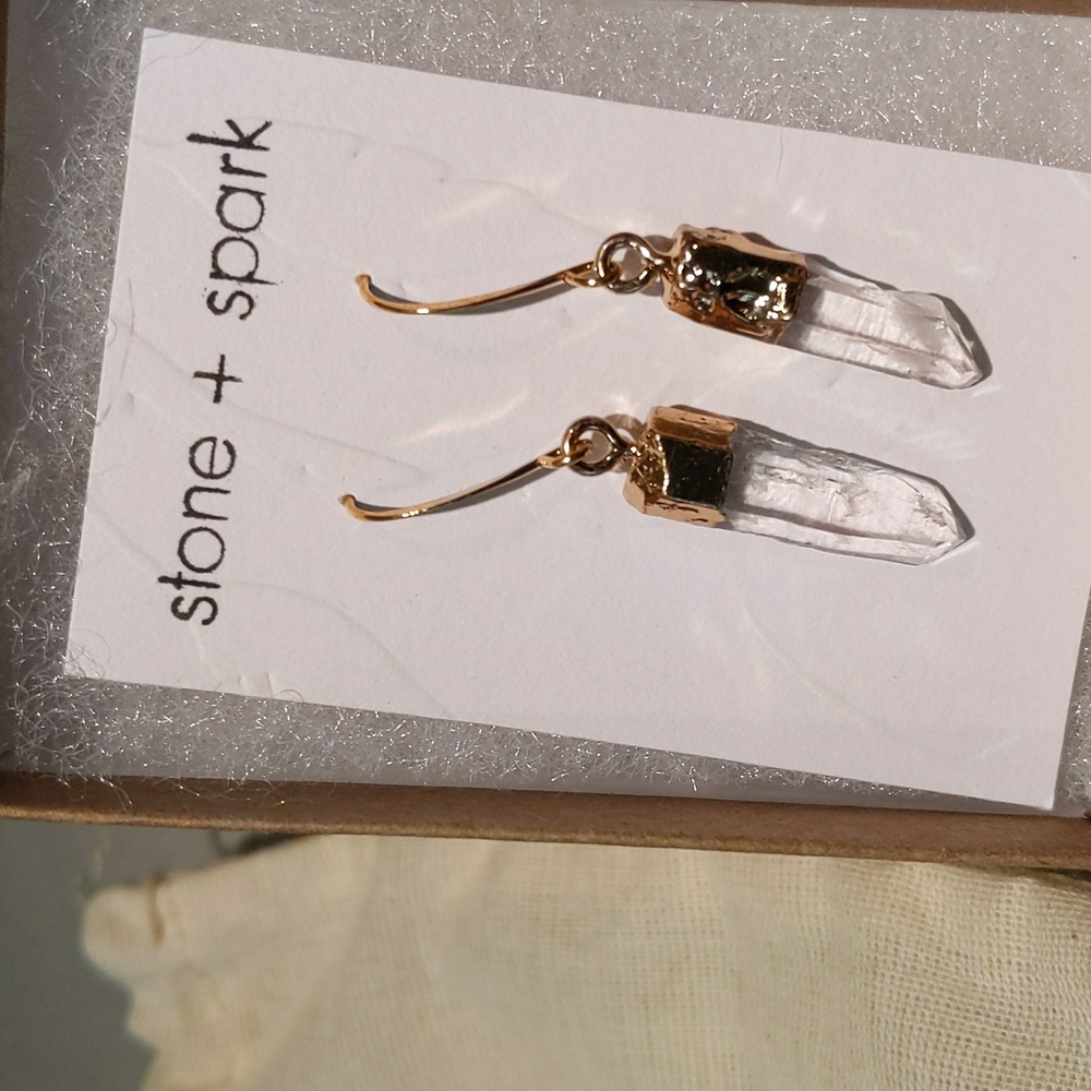 Quartz and gold drop earrings